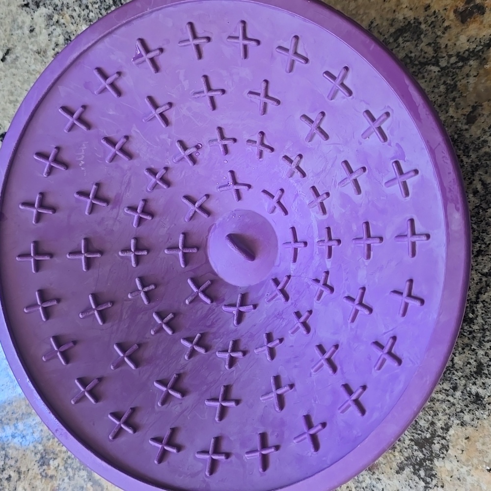 LickiMat Splash Purple - Picture 2 of 3